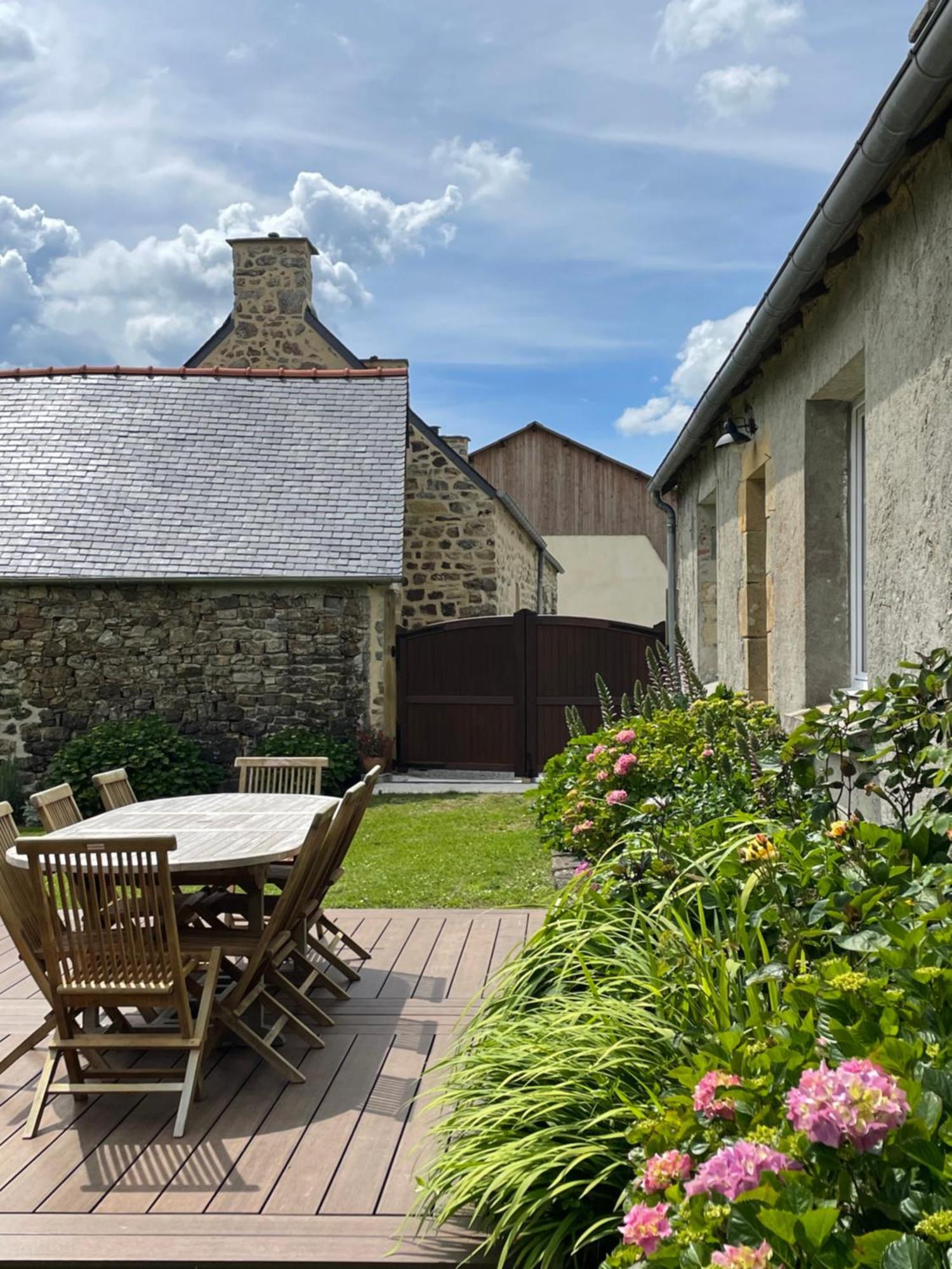 Les Cottages Du Manoir, Jacuzzi -Crozon Exterior photo